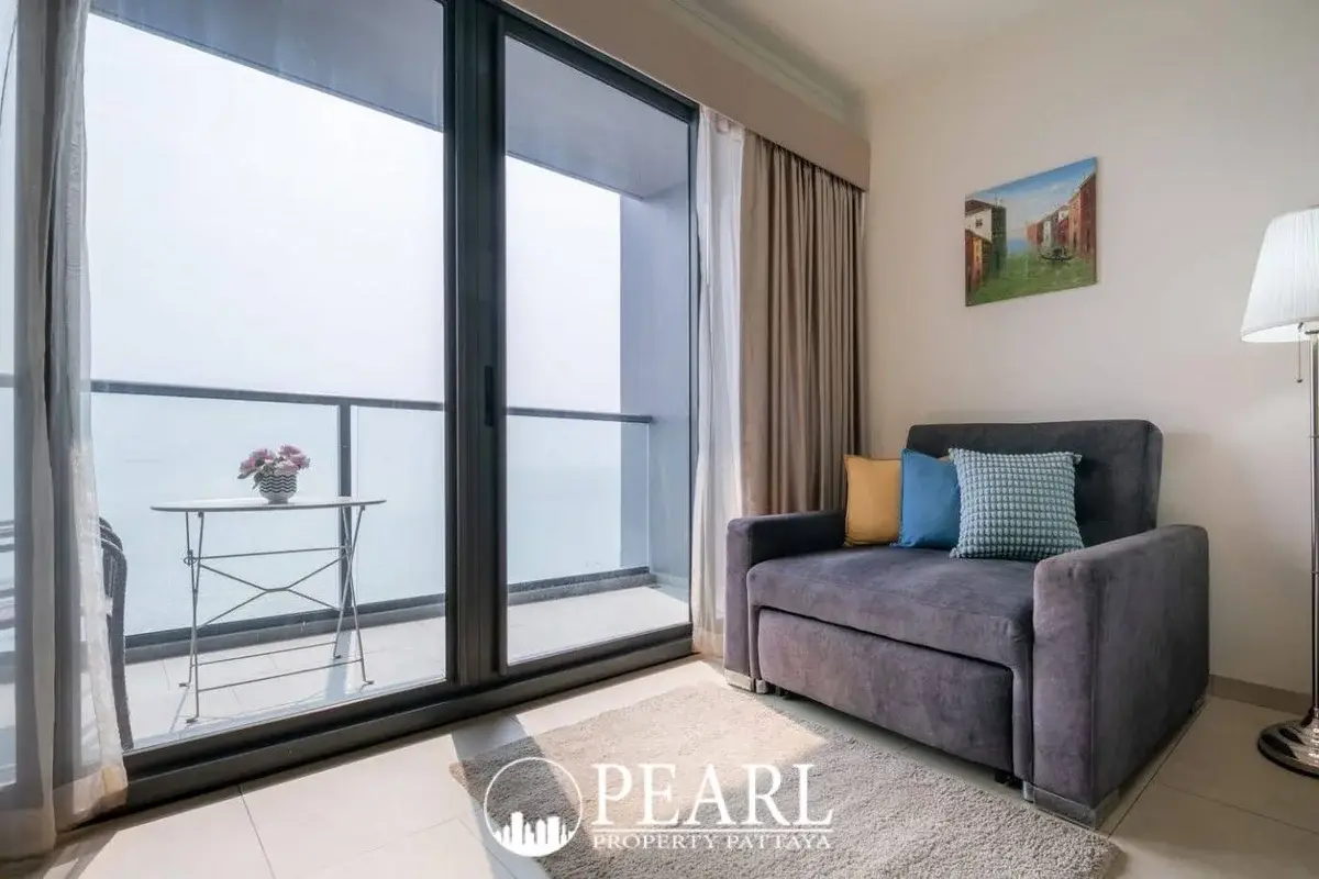 1 Bedroom Condo for Sale in Zire Wongamat bathroom with shower and vanity