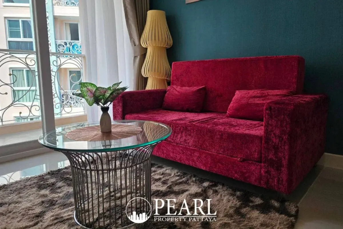 1 Bedroom Condo for Sale in Grande Caribbean spacious bedroom