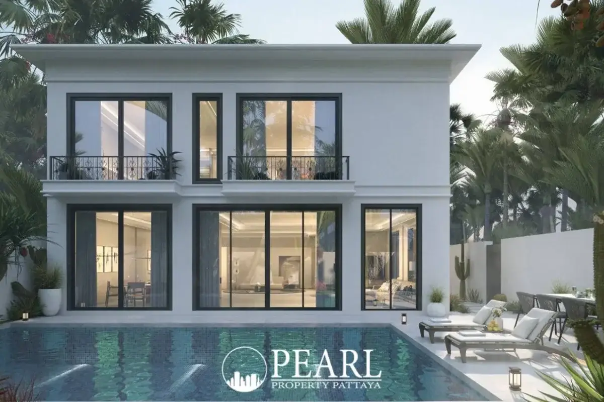 5 Bedroom Villa for Sale in Bang Lamung stunning exterior facade