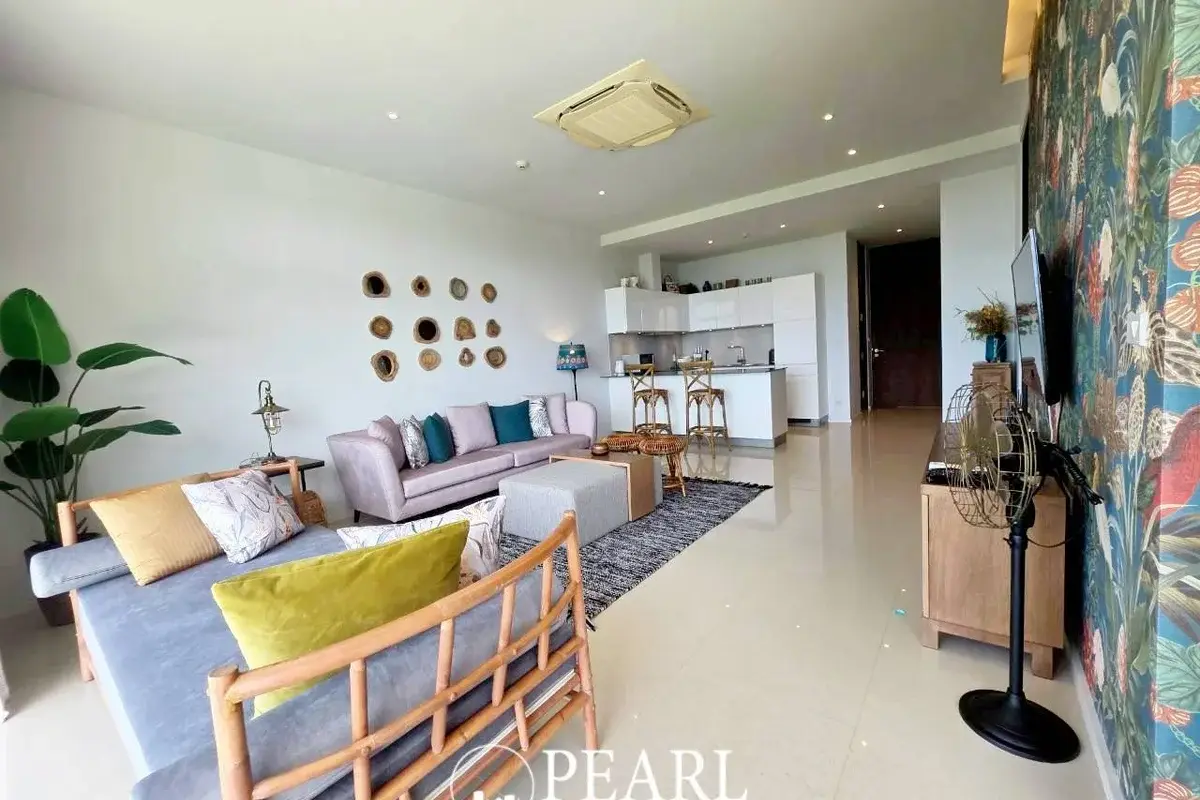 1 Bedroom Condo for Sale in Bang Saray clean bathroom with shower