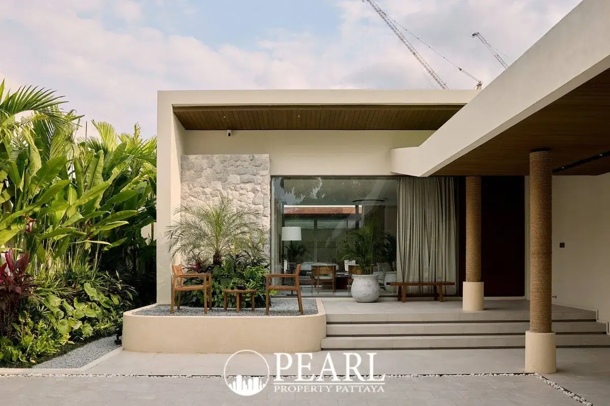 3 Bedroom Villa for Sale in Na Chom Thian private swimming pool