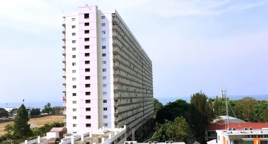 Jomtien Beach Condominium — photo 3, Pattaya Thailand