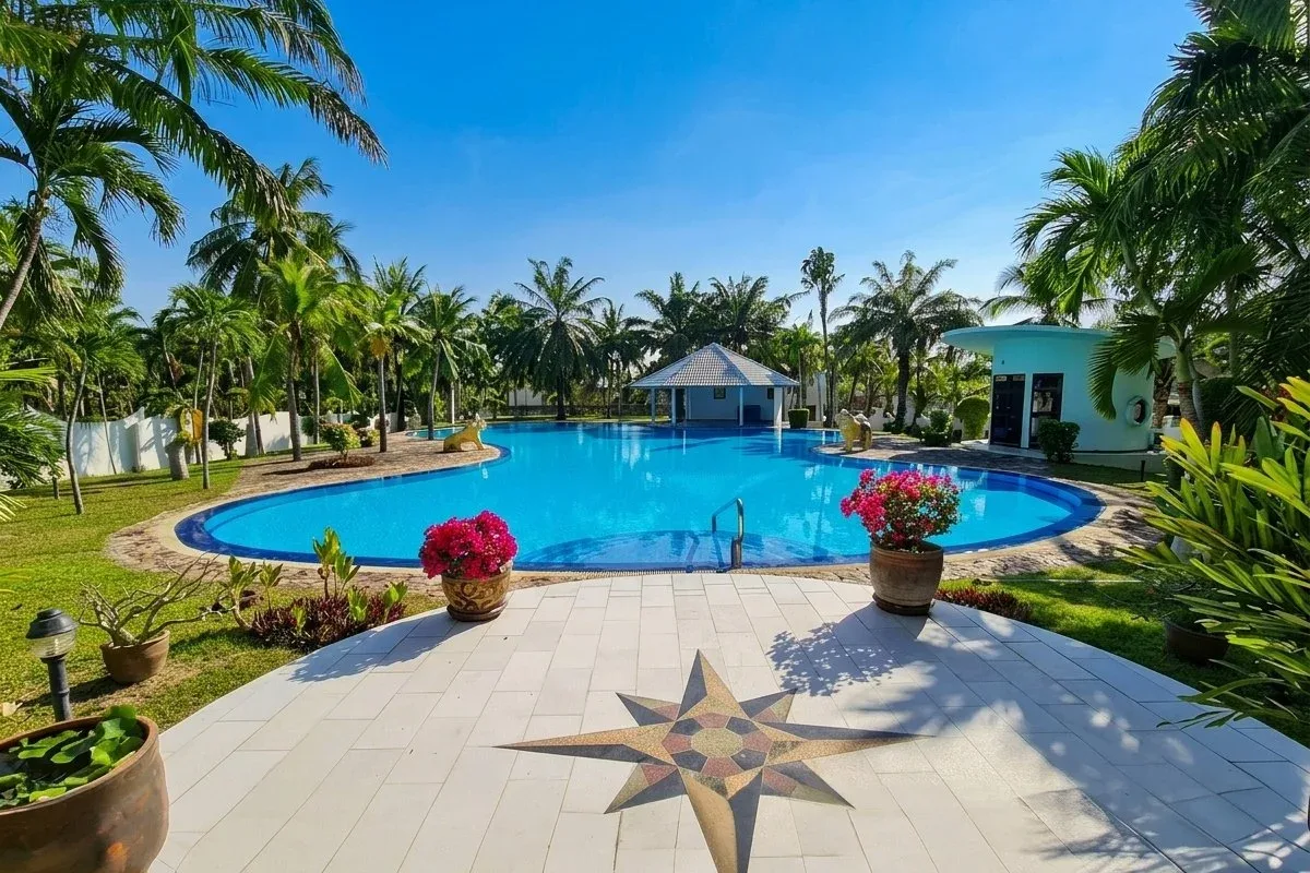 Paradise Villa 1 & 2