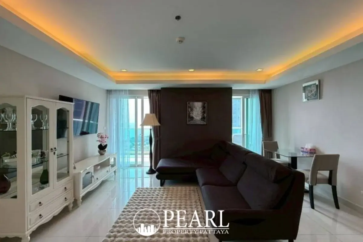 2 Bedroom Condo for Sale in Cosy Beach View master bedroom with ensuite