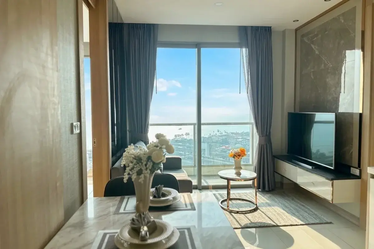 2 Bedroom Condo for Sale at The Riviera Jomtien, Pattaya, Thailand — 2-bedroom Condo — photo 2