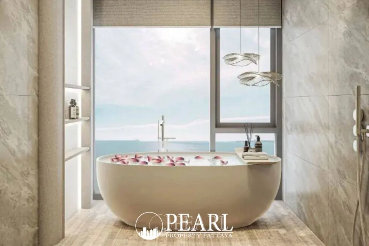 2 Bedroom Condo for Sale in Seaspire Jomtien master bedroom with sea view