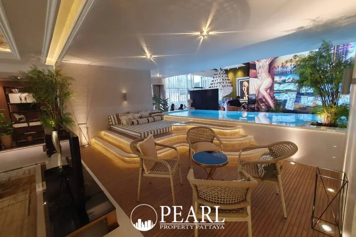 2 Bedroom Condo for Sale in The Riviera Malibu master bedroom