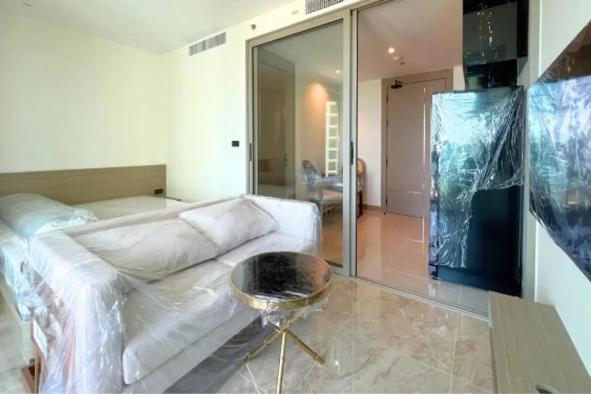 1 Bedroom Condo for Sale in Riviera Ocean Drive comfortable bedroom with large window