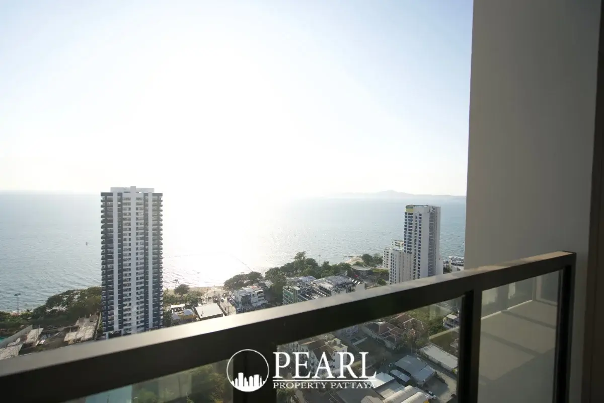 2 Bedroom Condo for Rent in The Panora Pattaya second bedroom with twin beds