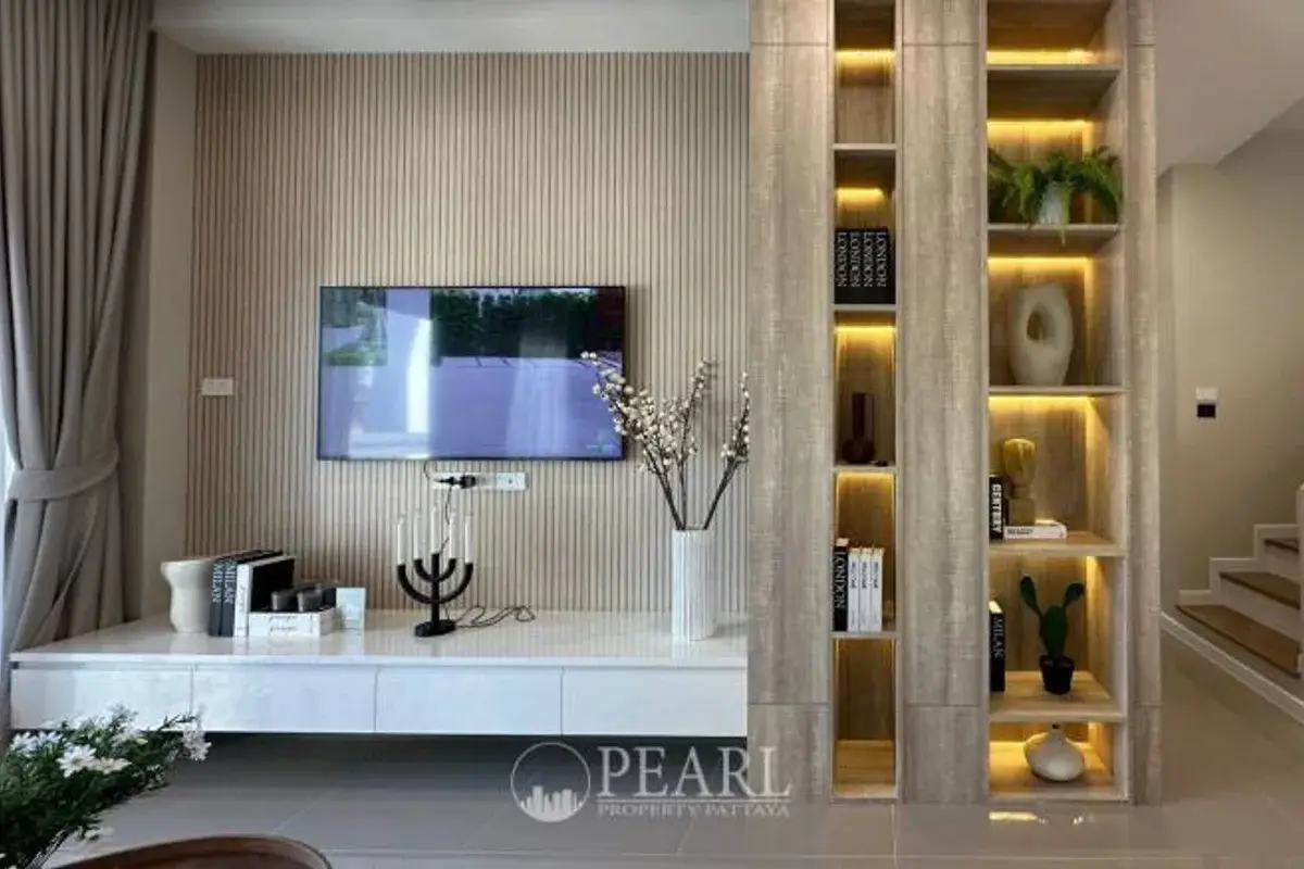 3 Bedroom House for Sale in Tropical Village 3 modern kitchen with appliances