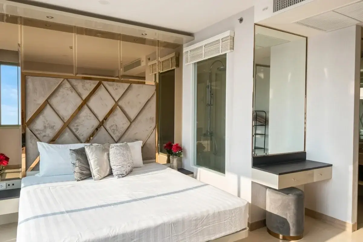 2 Bedroom Condo for Sale at The Riviera Jomtien, Pattaya, Thailand — 2-bedroom Condo — photo 5