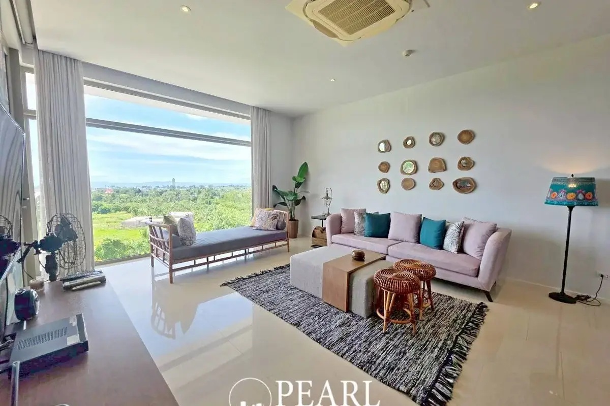 1 Bedroom Condo for Sale in Bang Saray comfortable bedroom with large bed