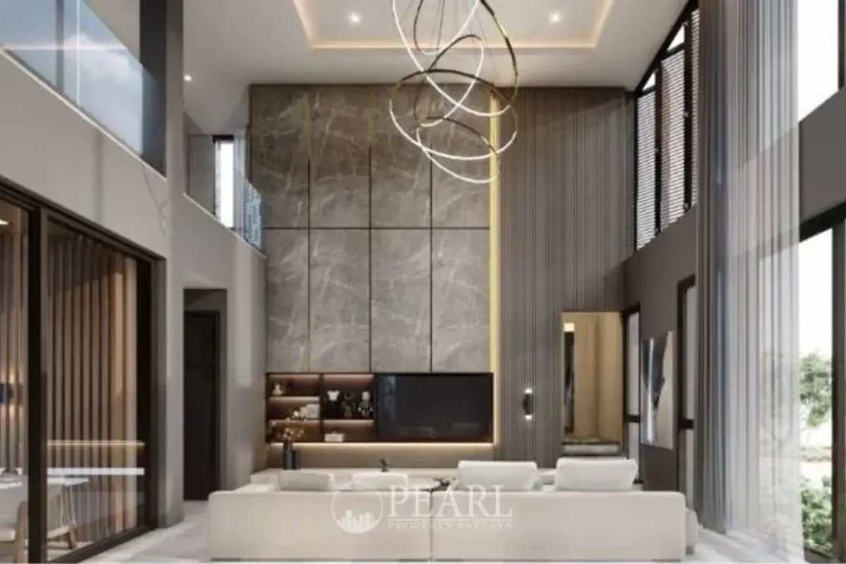 4 Bedroom House for Sale in East Pattaya private swimming pool