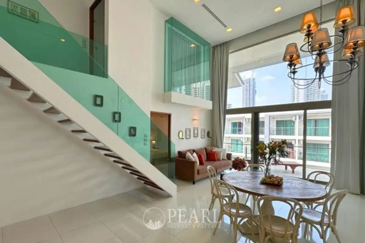 2 Bedroom Condo for Sale in The Sanctuary Wongamat modern kitchen with appliances