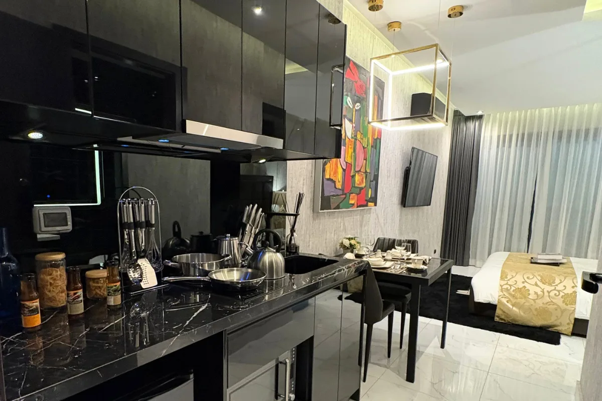 Studio Condo for Sale at Grand Solaire Noble, Bang Lamung, Pattaya — photo 1
