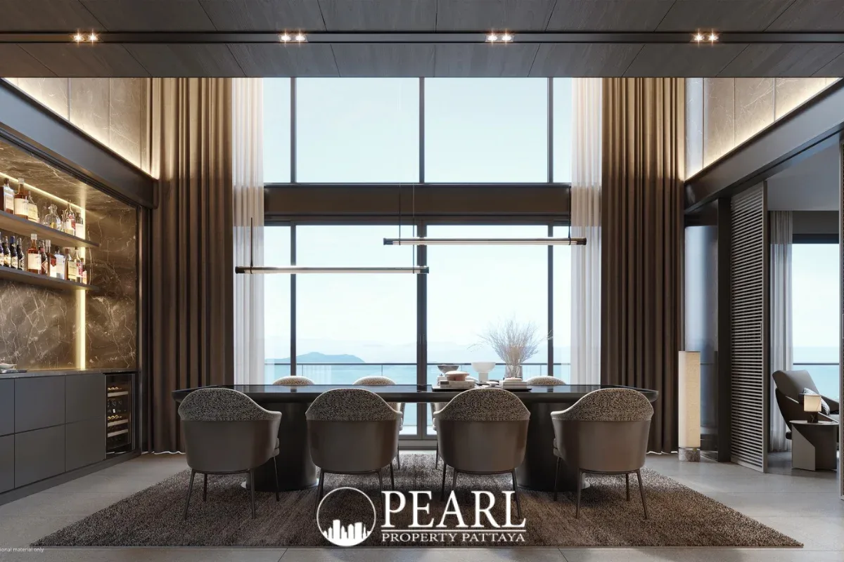 4 Bedroom Condo for Sale in The Panora Estuaria private balcony with sea view