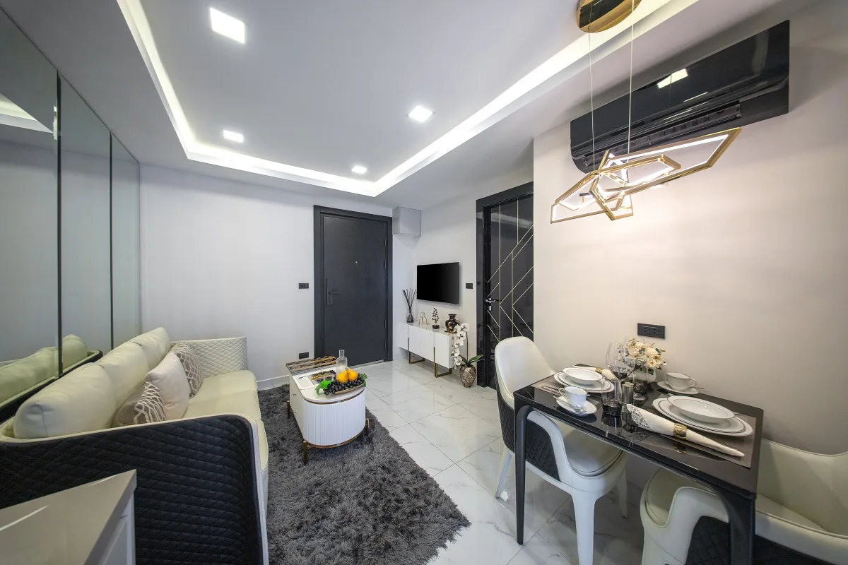 1 Bedroom Condo for Sale at Grand Solaire Noble, Bang Lamung, Pattaya — photo 3