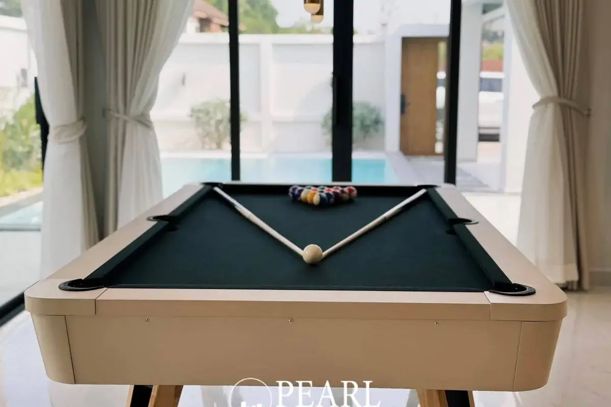 4 Bedroom House for Sale in View Point Village master bedroom with en-suite bathroom