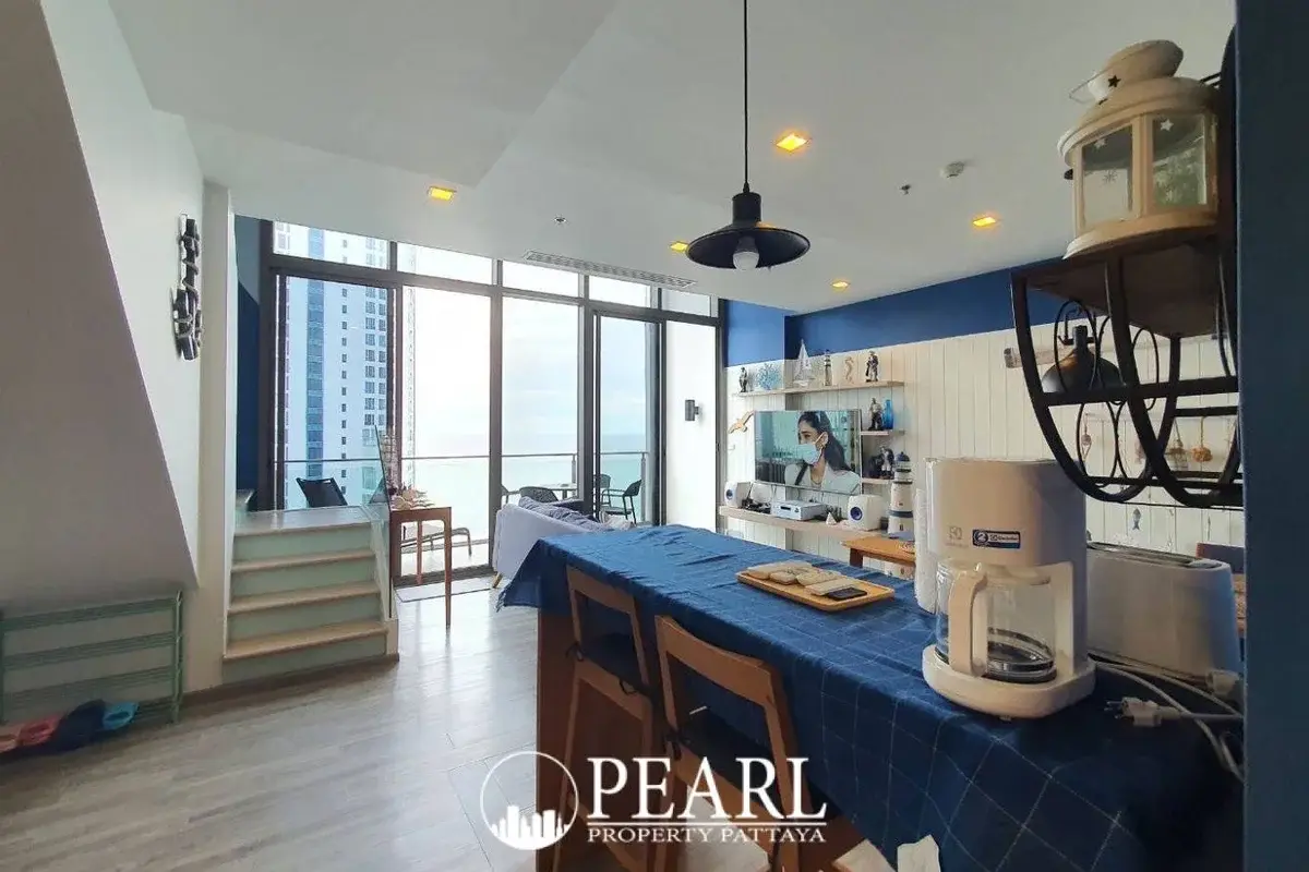 2 Bedroom Condo for Sale in Baan Plai Haad modern kitchen