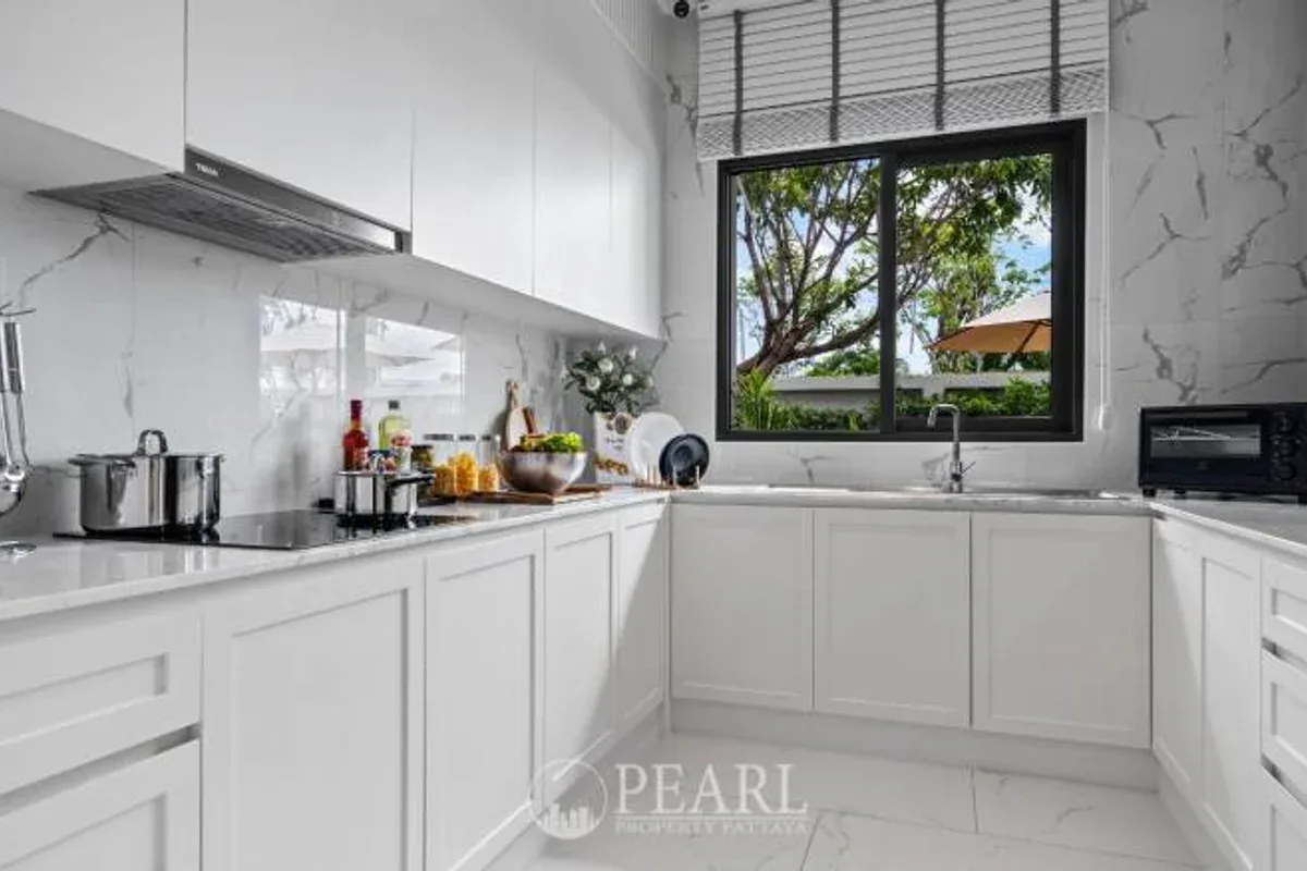 4 Bedroom House for Sale in The Lavish master bedroom with ensuite