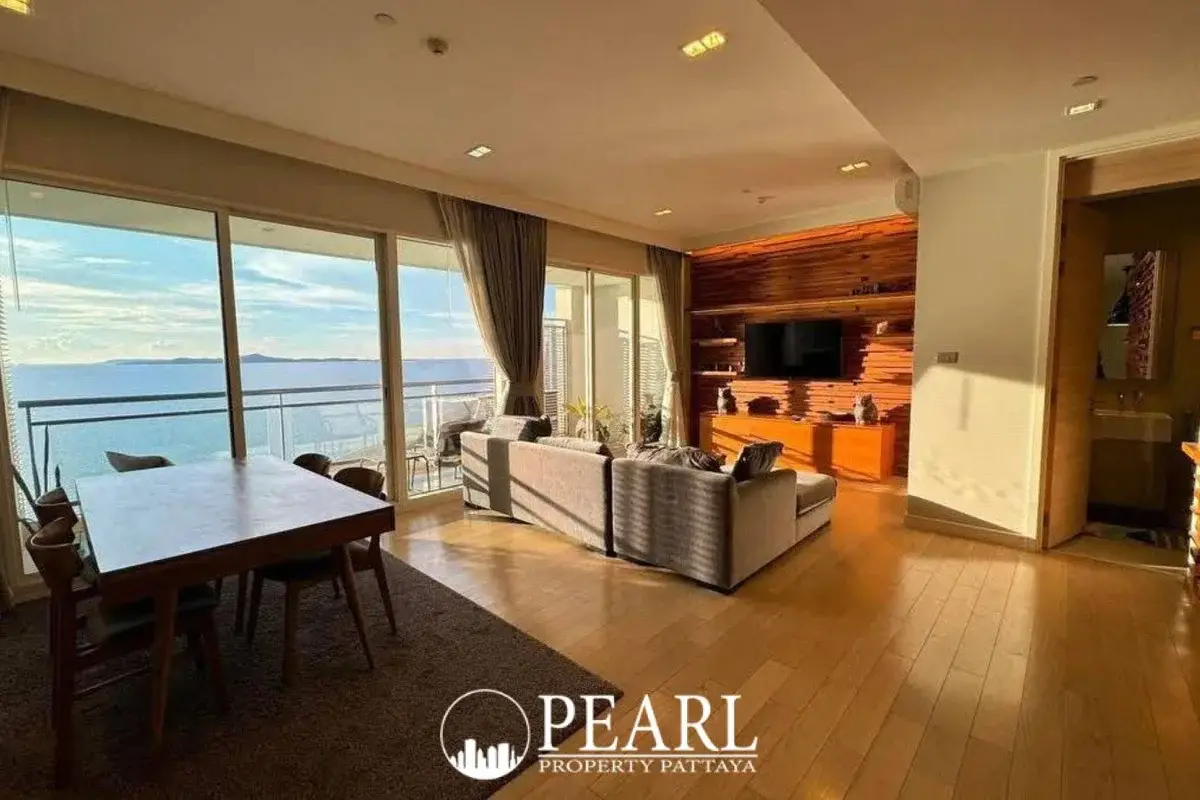 1 Bedroom Condo for Sale in Reflection Jomtien Beach exterior of the building