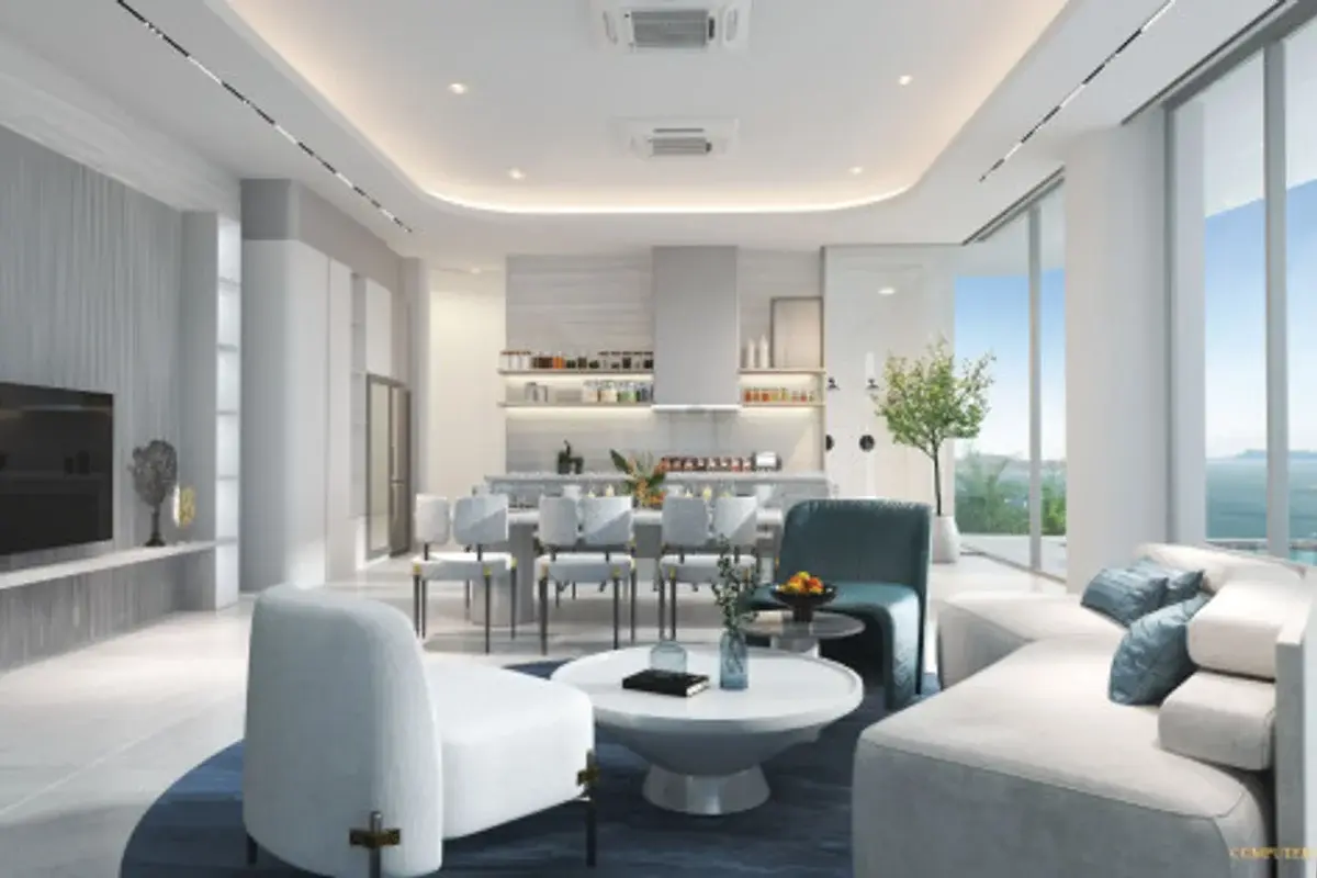 5 Bedroom House for Sale in ASONGKHAI master bedroom with ensuite