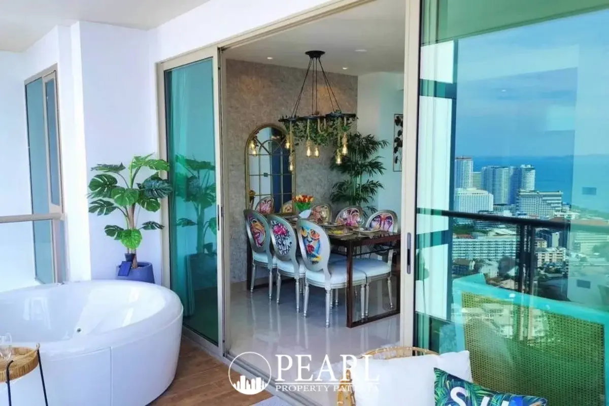 2 Bedroom Condo for Sale in Riviera Ocean Drive modern kitchen with island