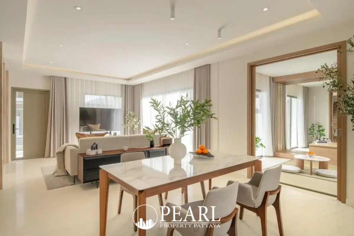 4 Bedroom House for Sale in Horizon By Patta elegant dining area