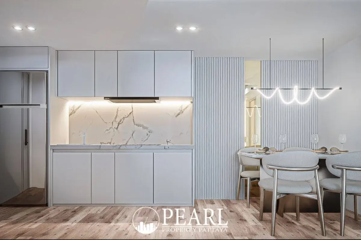 2 Bedroom Condo for Sale in Siam Oriental Oasis comfortable master bedroom