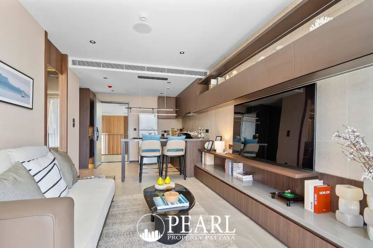 1 Bedroom Condo for Sale in The Panora Estuaria modern kitchen