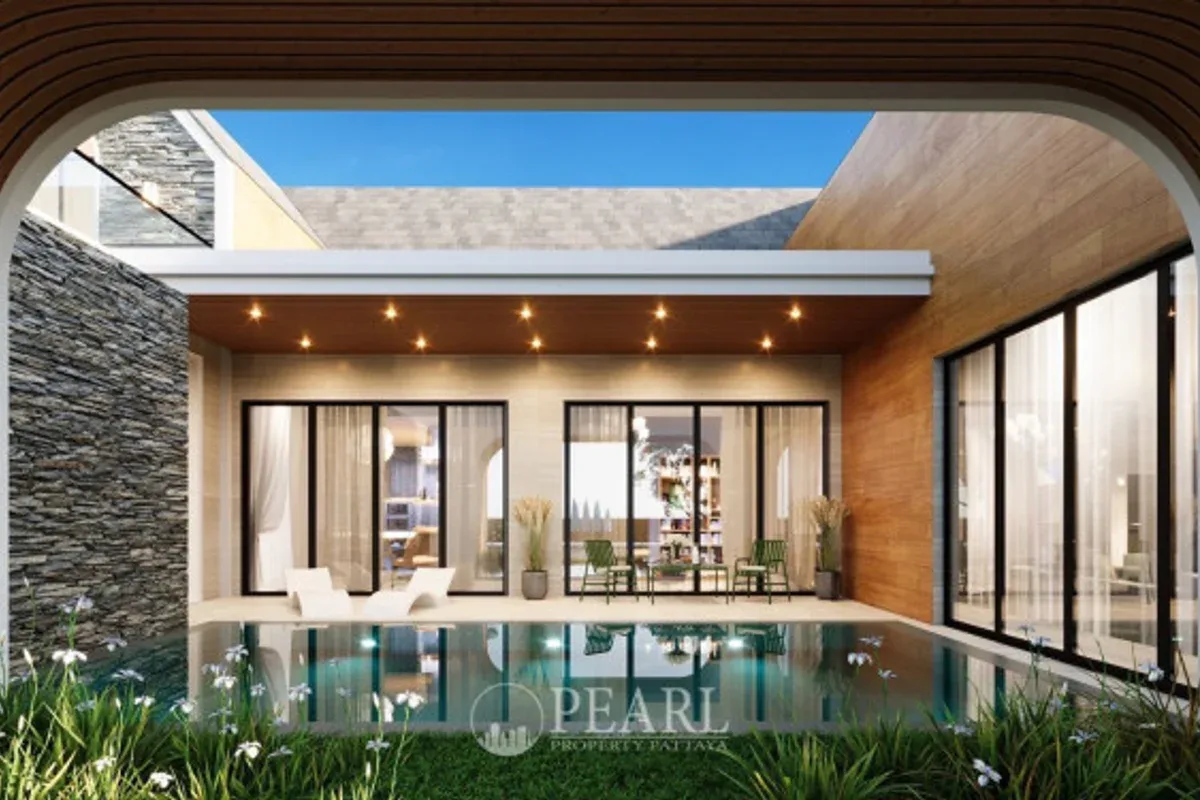 4 Bedroom House for Sale in Baan Mae 10 - Baan Mae Bibury modern kitchen with island