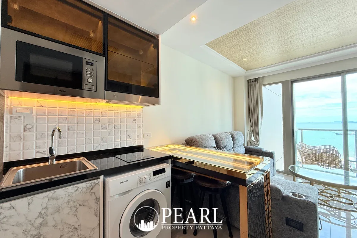 1 Bedroom Condo for Rent in Riviera Monaco, stylish bathroom with shower