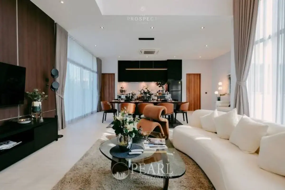 4 Bedroom House for Sale at The Prospect spacious living room