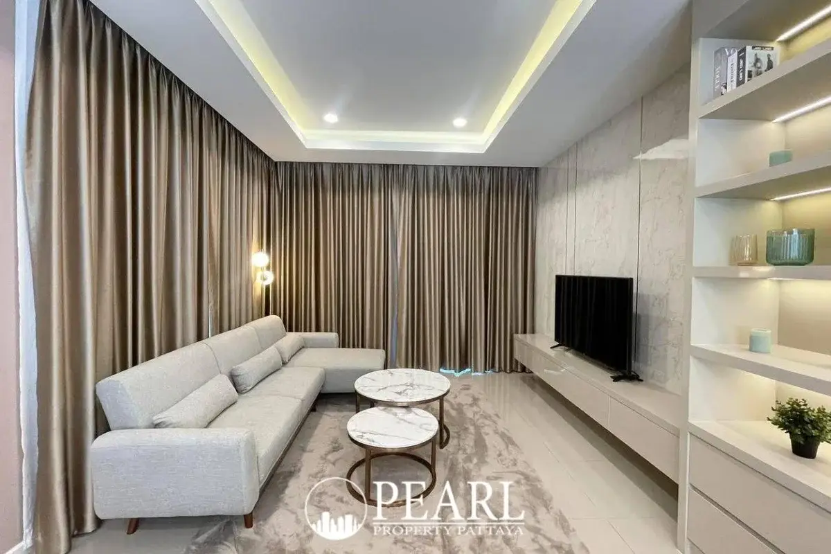 3 Bedroom House for Sale in Patta Ville master bedroom with en-suite