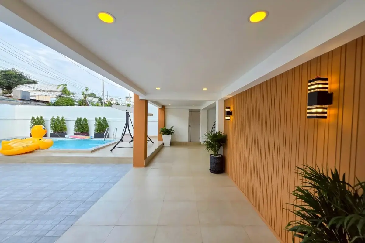 5 Bedroom House for Sale in Bang Lamung, Bang Lamung, Pattaya — 5-bedroom House — photo 4