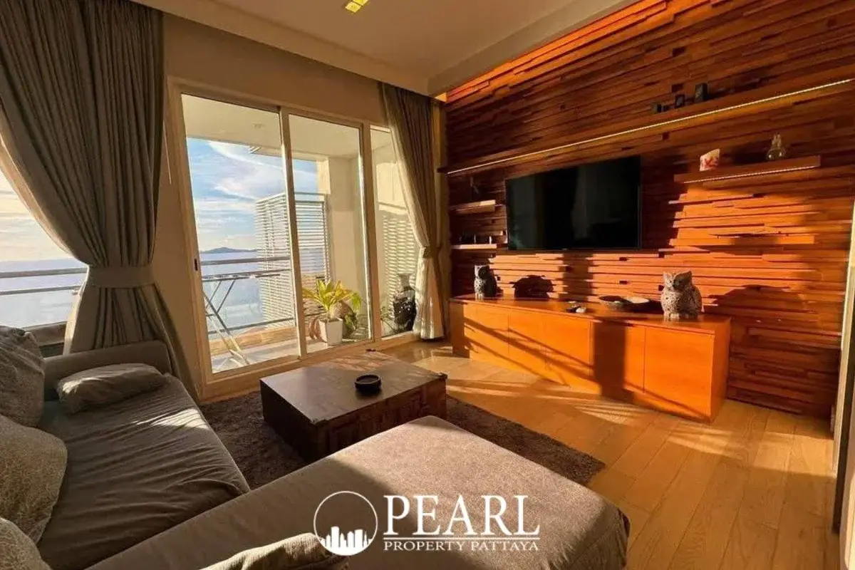 1 Bedroom Condo for Sale in Reflection Jomtien Beach bedroom with sea view