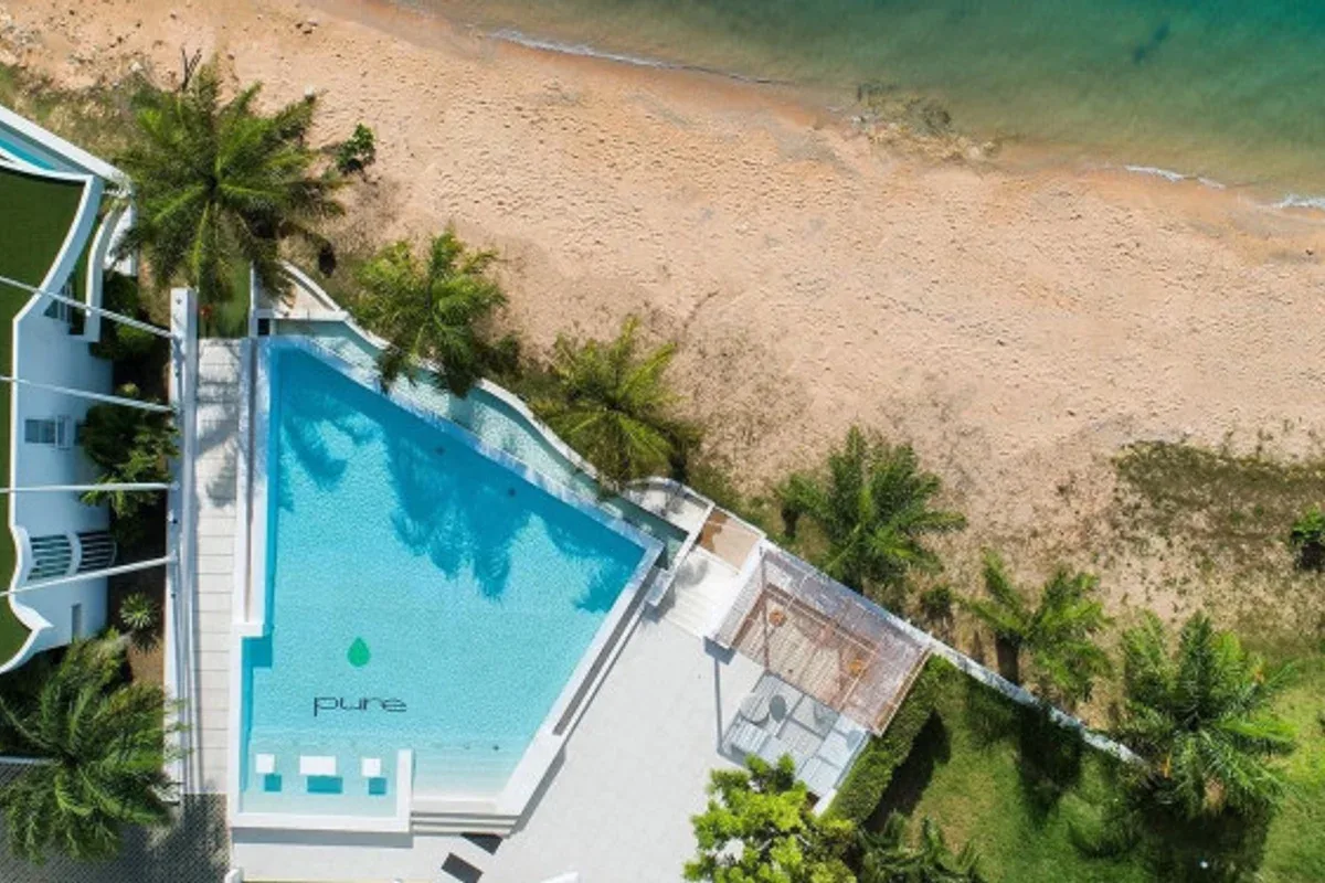 3 Bedroom Condo for Sale in Pure Sunset Beach master bedroom with king bed