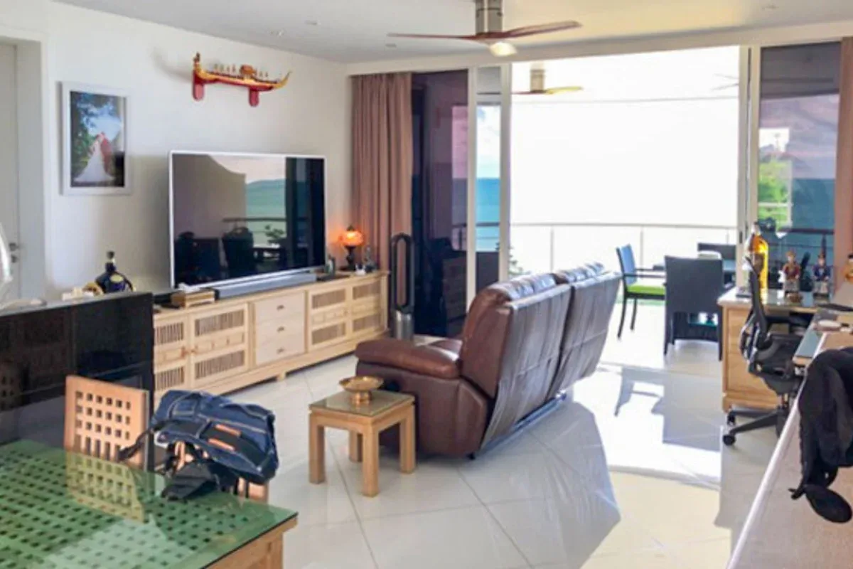 3 Bedroom Condo for Sale in Pure Sunset Beach second bedroom with twin beds