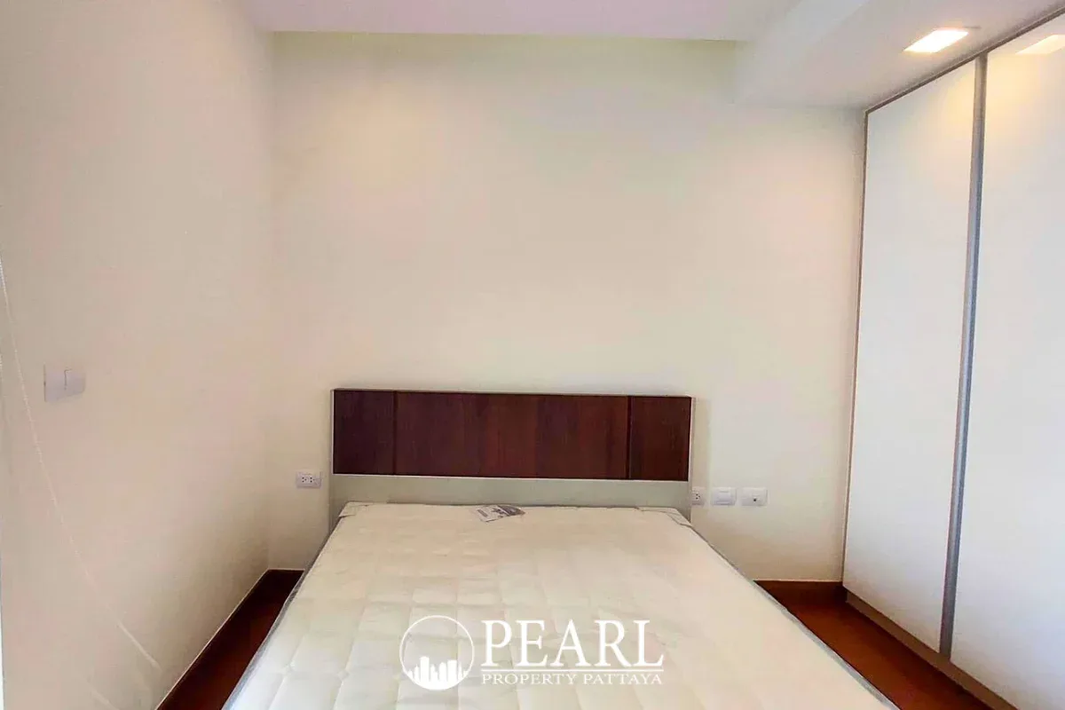 2 Bedroom Condo for Sale at Palm Wongamat large balcony overlooking the ocean