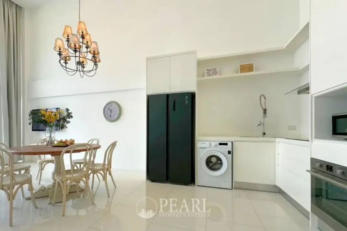 2 Bedroom Condo for Sale in The Sanctuary Wongamat dining area next to kitchen