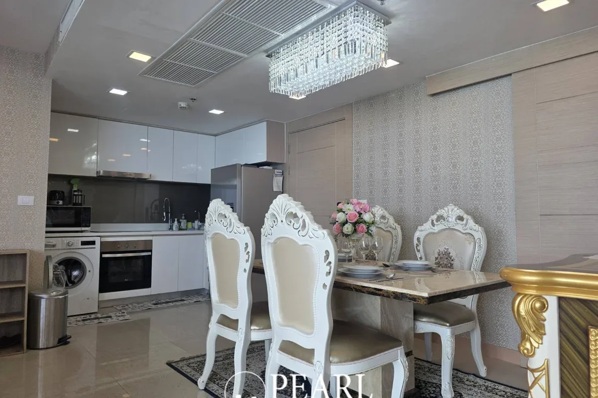 2 Bedroom Condo for Sale at Palm Wongamat second bedroom