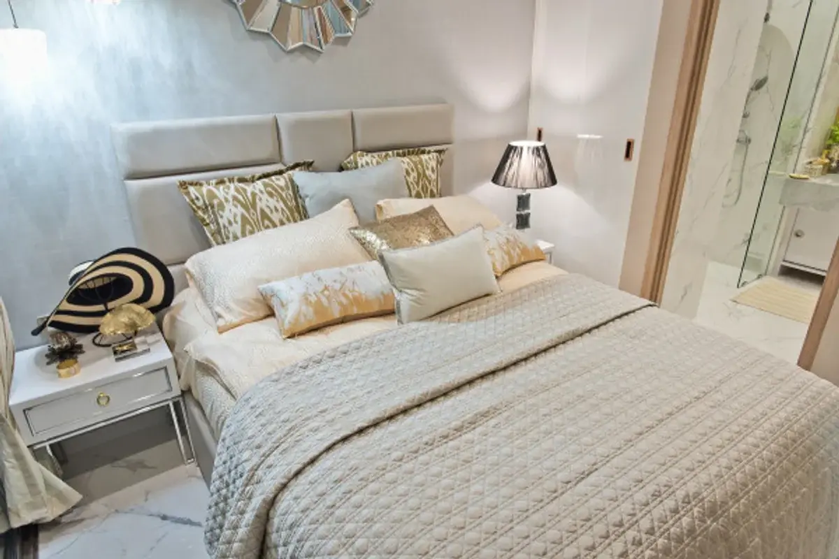 2 Bedroom Condo for Sale at Copacabana Beach Jomtien ensuite bathroom with shower