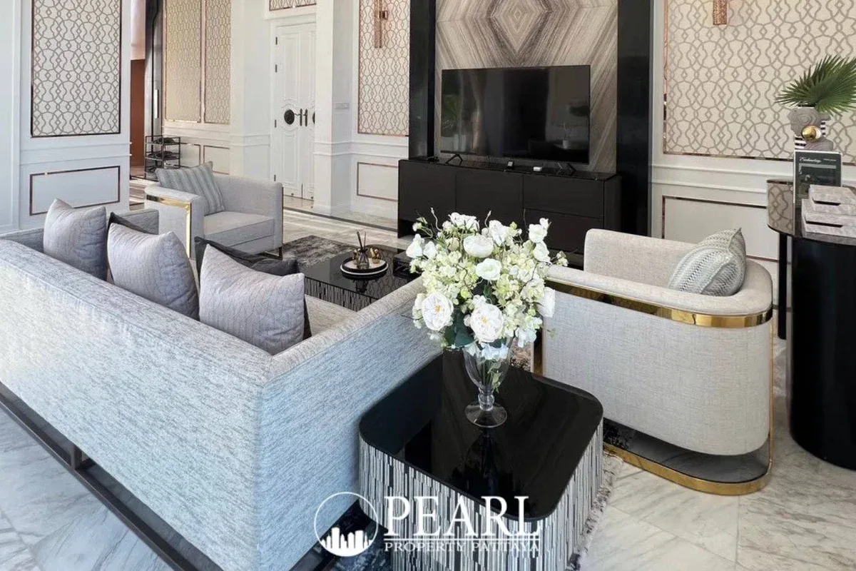 5 Bedroom Condo for Sale in Grande Caribbean private balcony overlooking the pool and ocean