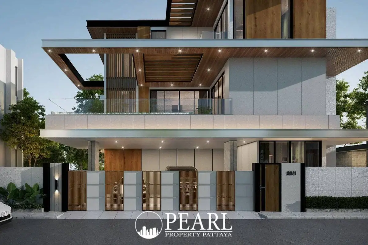 5 Bedroom House for Sale in The Ozone Wealth Jomtien Pool Villa Pattaya fully equipped kitchen with island