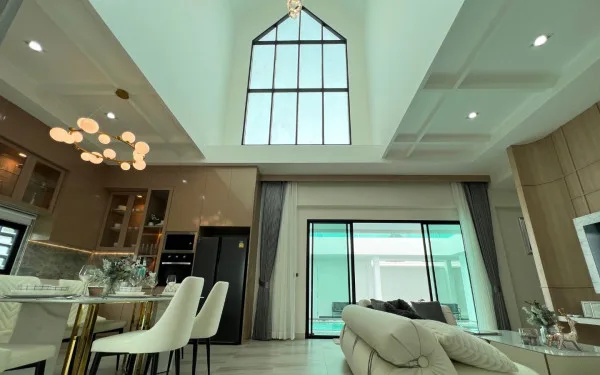 3 Bedroom House for Sale in Larelana Villa private swimming pool with sun loungers