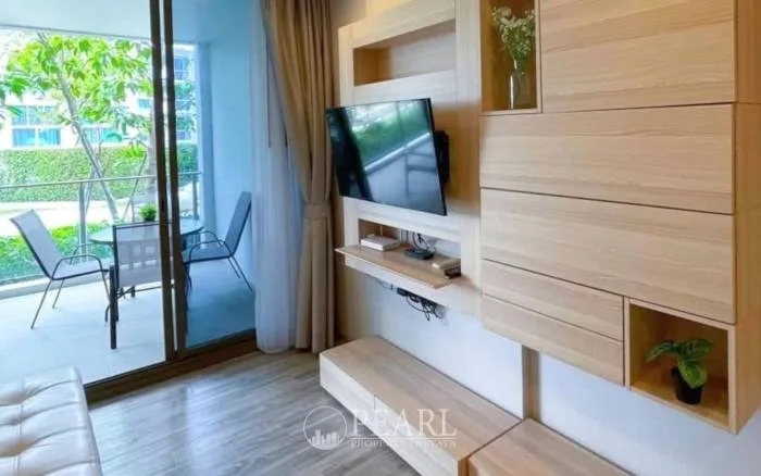 1 Bedroom Condo for Sale in Baan Plai Haad private balcony overlooking the sea