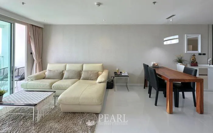 2 Bedroom Condo for Sale in Sky Residences Pattaya spacious balcony overlooking the ocean