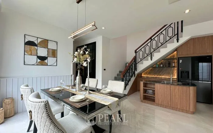 3 Bedroom Townhouse for Sale at Glam Boonsampan 6 private balcony overlooking the neighborhood