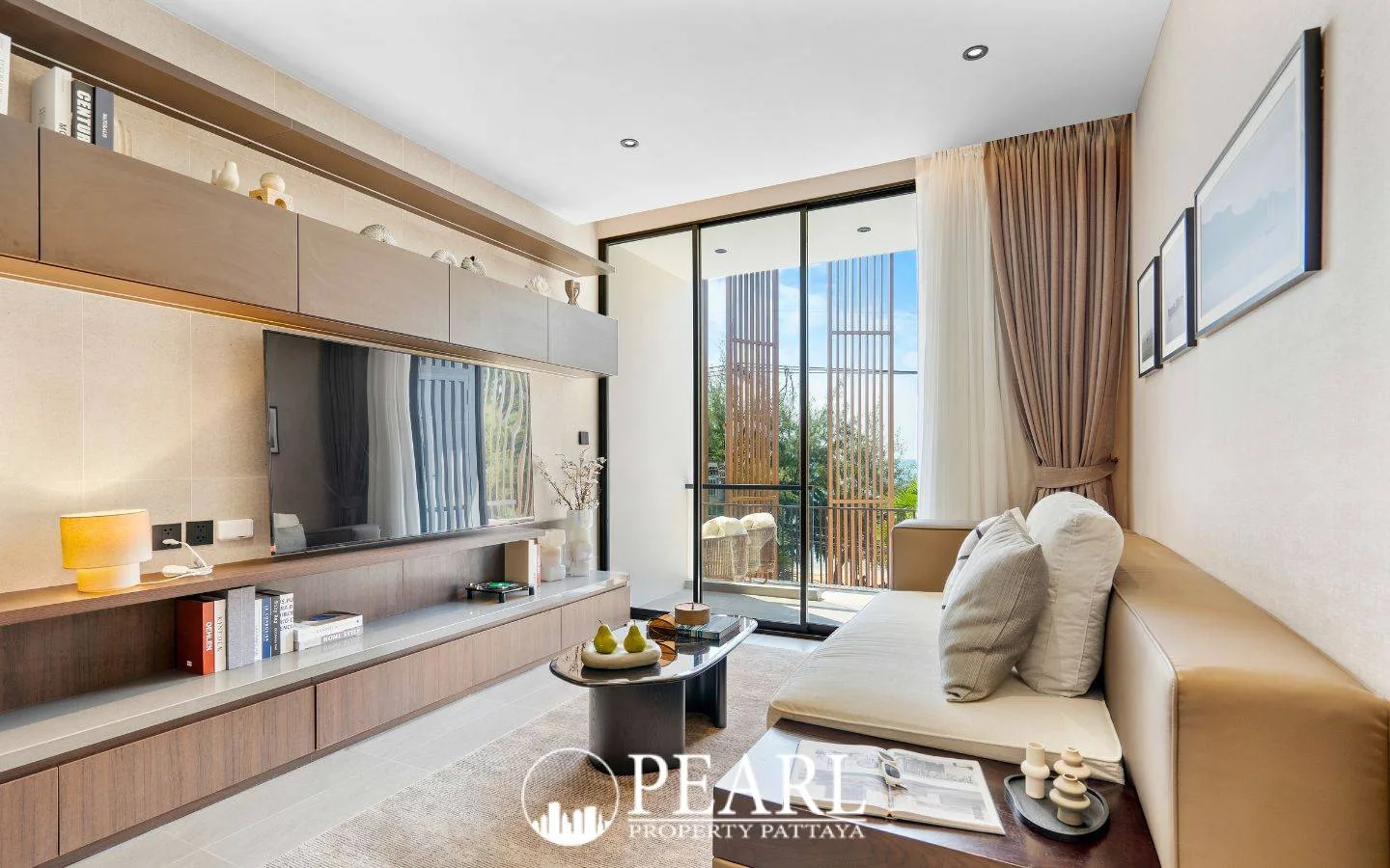 1 Bedroom Condo for Sale in The Panora Estuaria building exterior