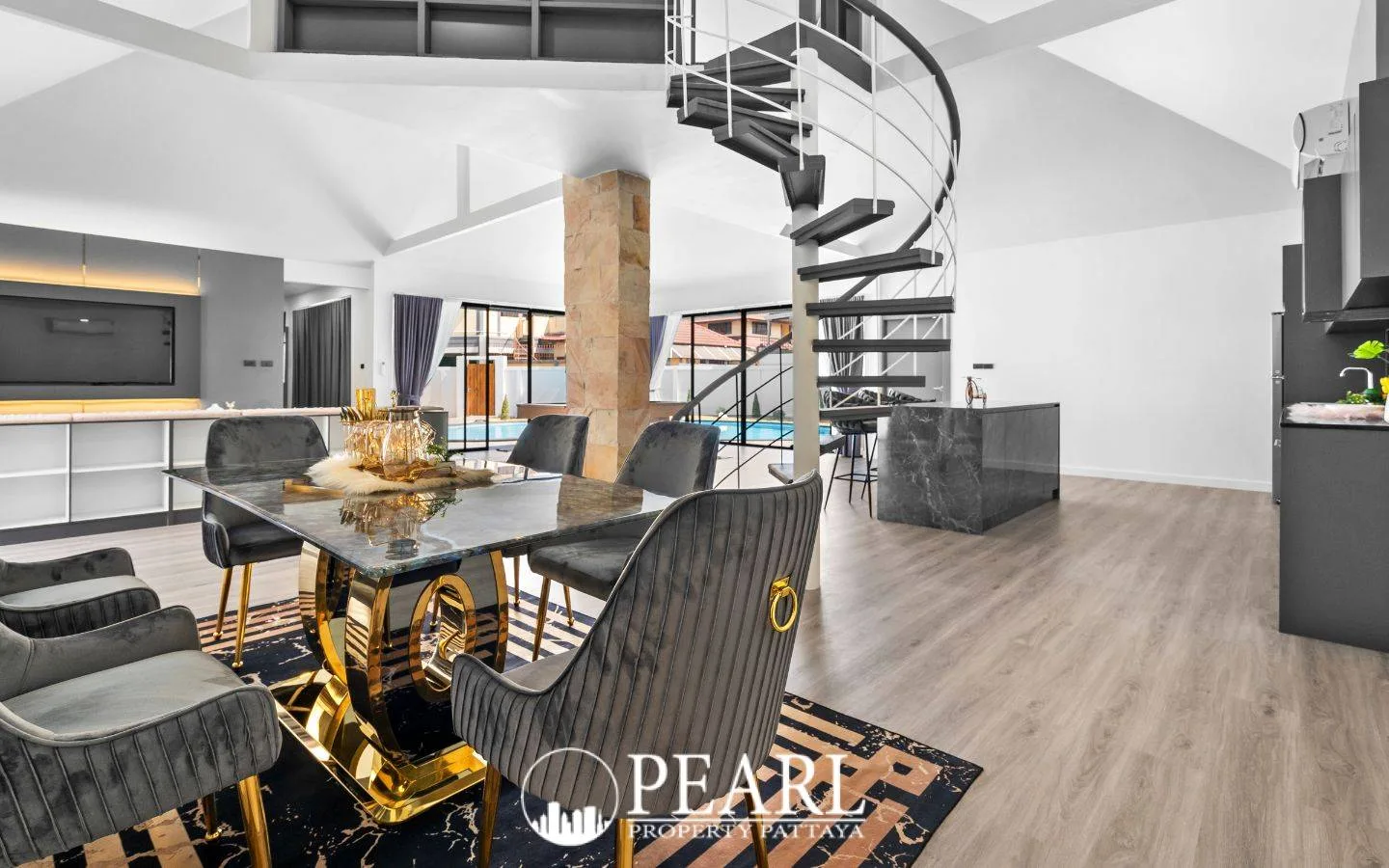 3 Bedroom House for Sale in East Pattaya modern kitchen